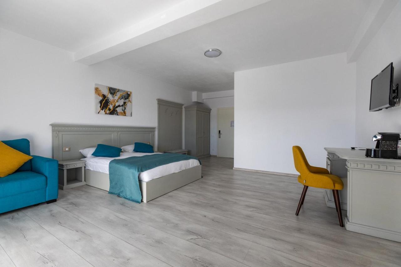 Volo Guest House Sub Coasta Esterno foto